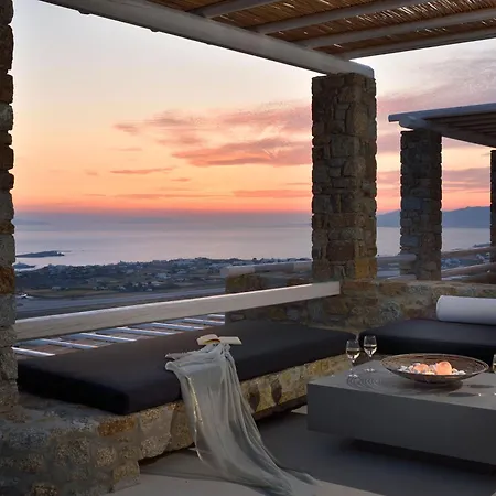 Mykonos Rocks & *